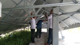 Dinas Perindag Tanjab Timur bersama dinas terkait, Perkim, Inspektorat dan Bidang Aset BKD Tanjab Timur turun ke lokasi guna menghitung angka kerugian dan memaksimalkan material yang bisa dipakai maupun yang tidak bisa dipakai lagi.