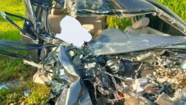 Kondisi mobil yang mengalami lakalantas