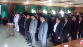 Para pejabat administrator dan pengawas dalam lingkup Pemkab Tanjab Timur yang dilantik. Di waktu yang sama juga dilantik para kepala sekolah. Foto: Hambali/koransabak.com