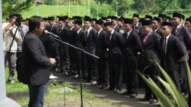 Bupati H Romi saat menyampaikan sambutan.