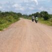 Inilah kondisi jalan poros di Desa Jati Mulyo, Kecamatan Dendang, pasca dikerjakan. Aktifitas masyarakat menjadi lancar. Peningkatan jalan poros ini merupakan kegiatan yang digulirkan Bidang Bina Marga Dinas PUPR Tanjab Timur tahun anggaran 2023