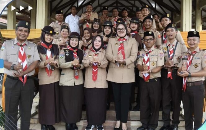 
 Bupati Tanjabtim Hj. Dillah Hikmah Sari Hadiri Muscab Kwartir Cabang Gerakan Pramuka Tahun 2025