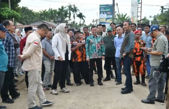 
 Bupati Hj Dilla Bersama Wabup Dampingi Kunker Anggota DPR RI Edi Purwanto